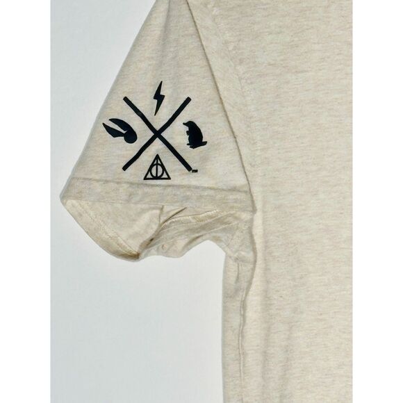 Harry Potter New York Store T-Shirt XS Beige Hogwarts Graphic Wizarding World - Picture 5 of 6